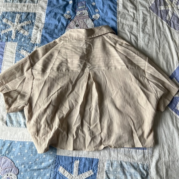 Mint Womens Cropped Collar Button Up Tan Textured Top Casual Cabana Preppy Small - Picture 8 of 10